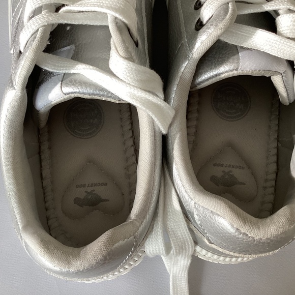 ROCKET DOG SILVER Cherry Silver Sneakers - Picture 3 of 5